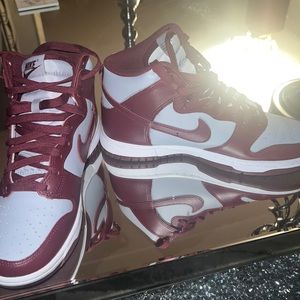 Nike dunks High
